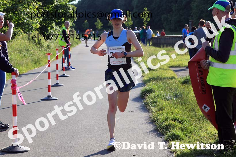 The 2024 Elswick Harriers Newburn River Run, Newcastle upon Tyne.  Photo: David T. Hewitson/Sports for All Pics